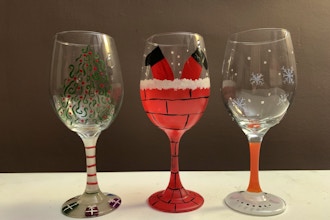 Holiday Wine Glass Painting